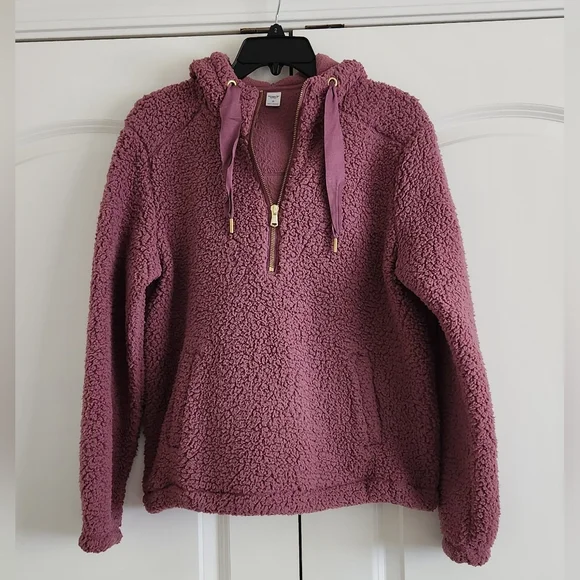 Cozy Sherpa Sweatshirt Hoodie/  Perfect Winter Hoodie - Picture 5 of 7